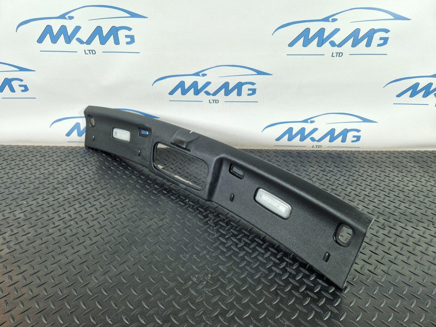 12-17 AUDI S5 CONVERTIBLE WINDSCREEN TRIM PANEL FRAME BLACK 8F0867360L