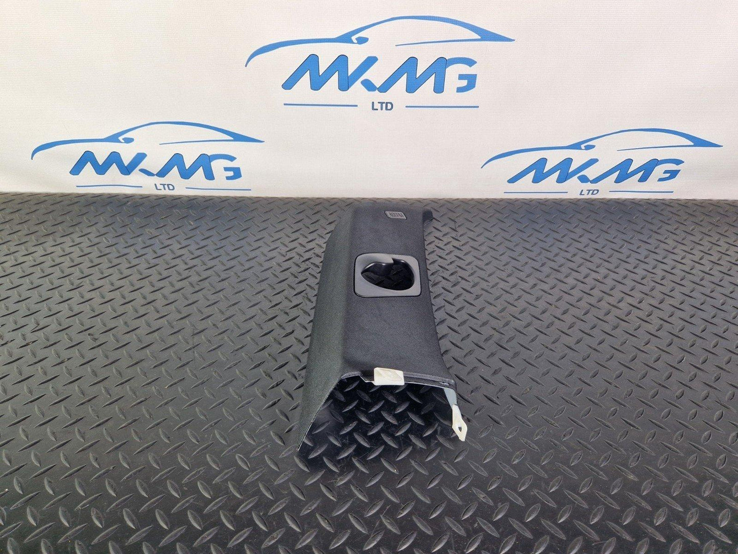 10-13 BMW X5 E70 LCI GENUINE REAR DRIVER SIDE C-PILLAR 9169310