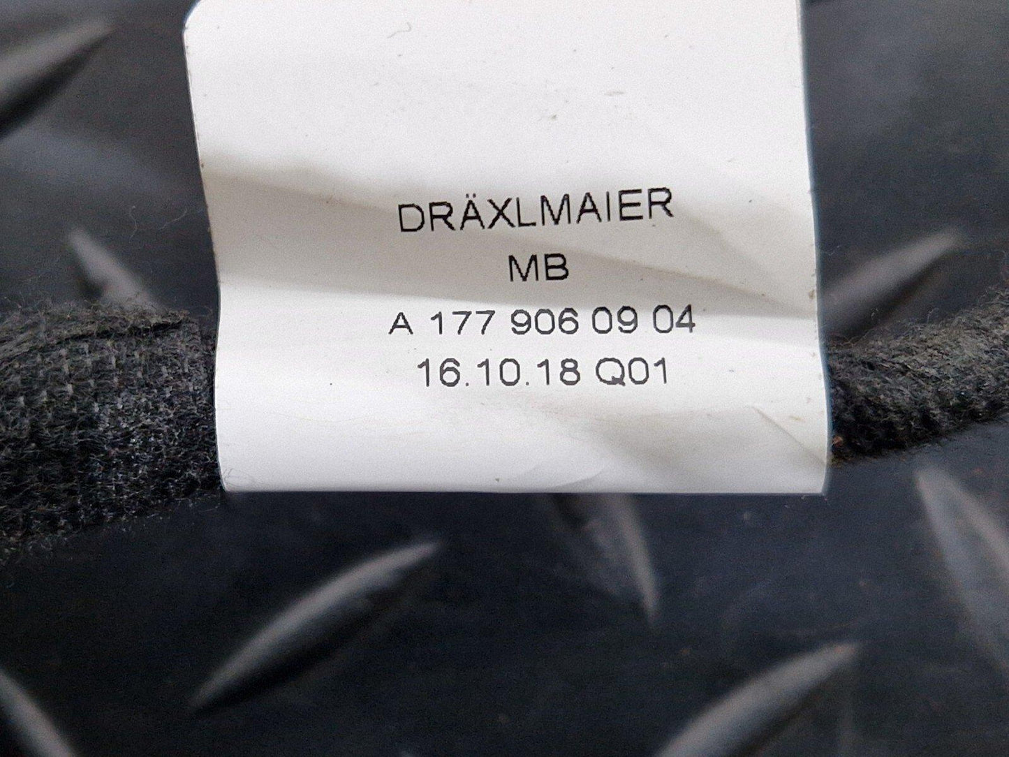 19-ON MERCEDES BENZ CLA C118 DASHBOARD AIR VENT WIRING LOOM HARNESS A1779060904