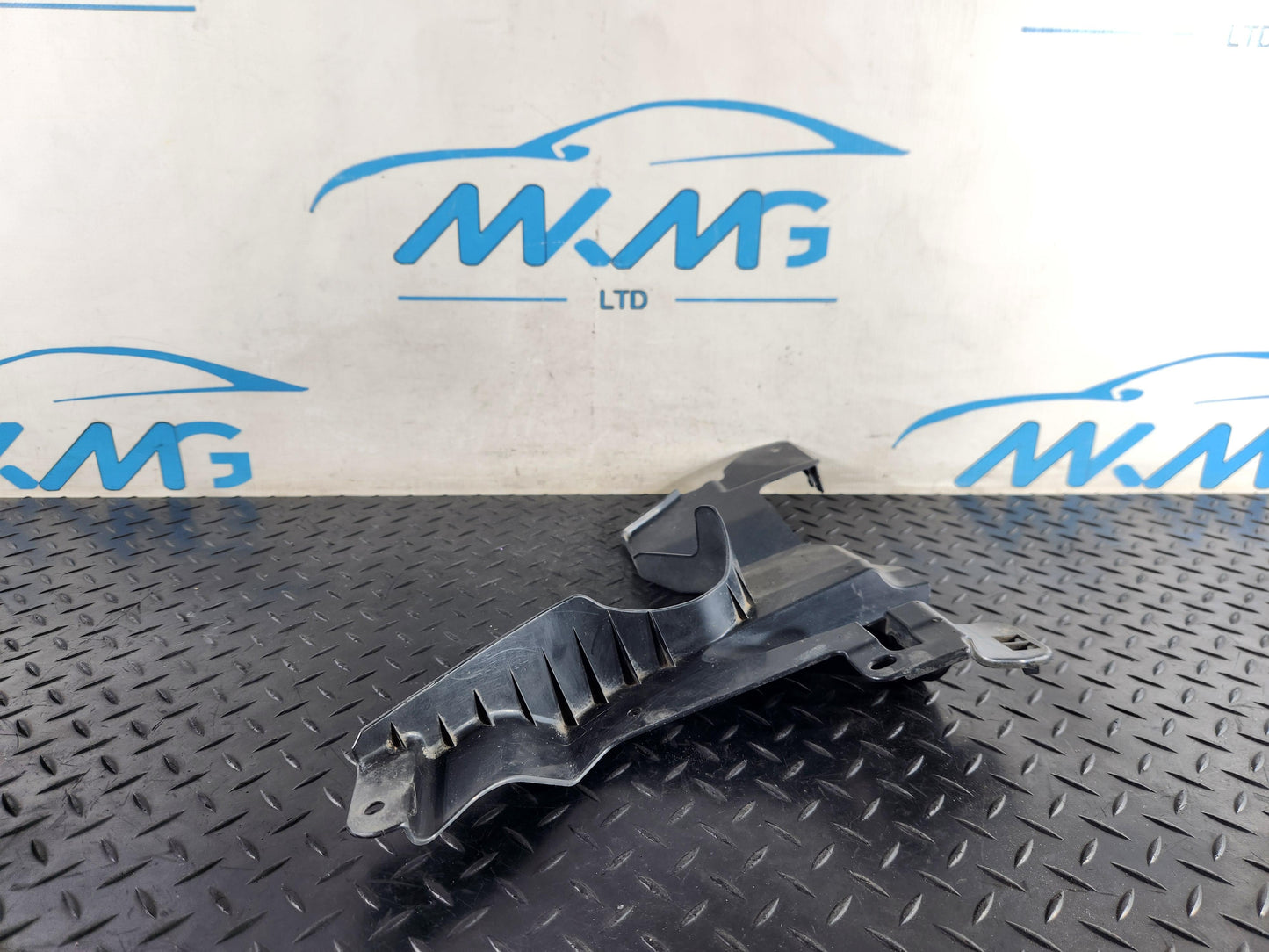 Land Rover Range Rover Evoque Front Left N/S Passenger Fender Trim K8D27F01FBD