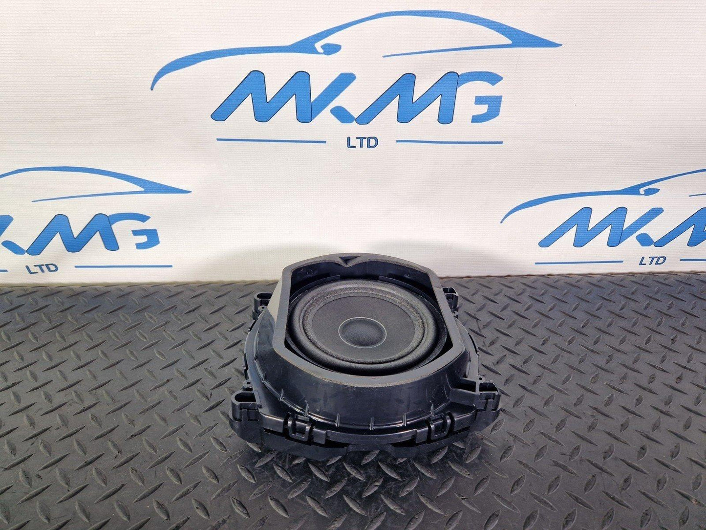 10-13 BMW X5 E70 LCI GENUINE REAR LEFT OR RIGHT DOOR SPEAKER 18353410