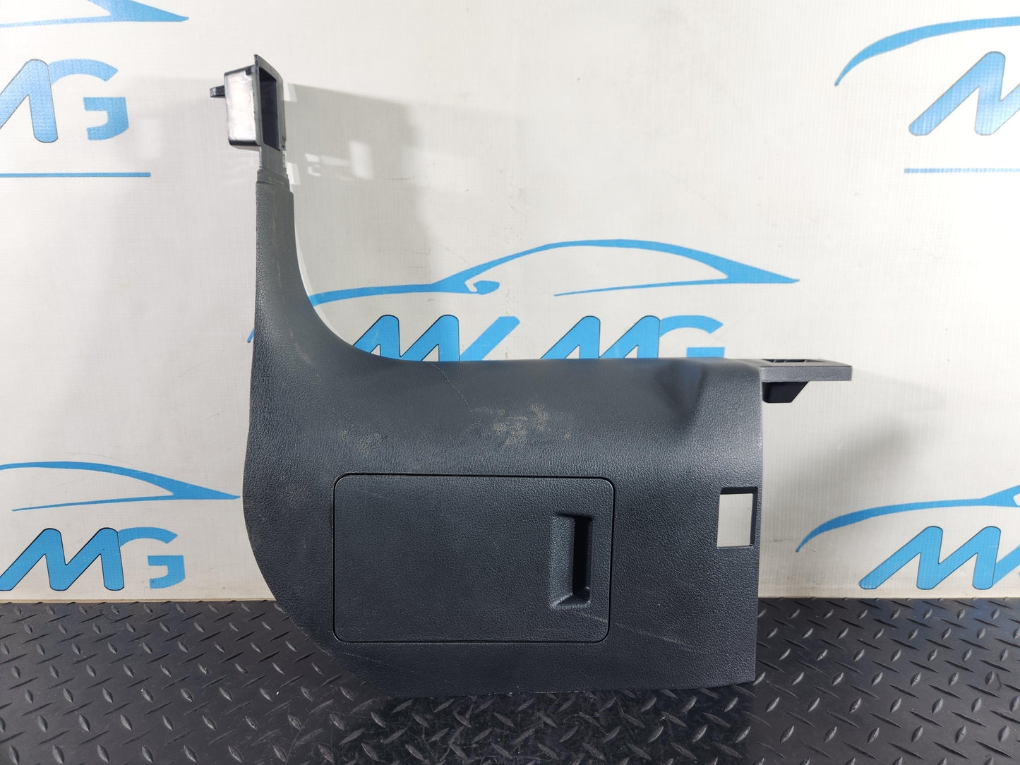 Audi Q7 4M Genuine Dashboard Lower Cover Trim Panel 4M2867271
