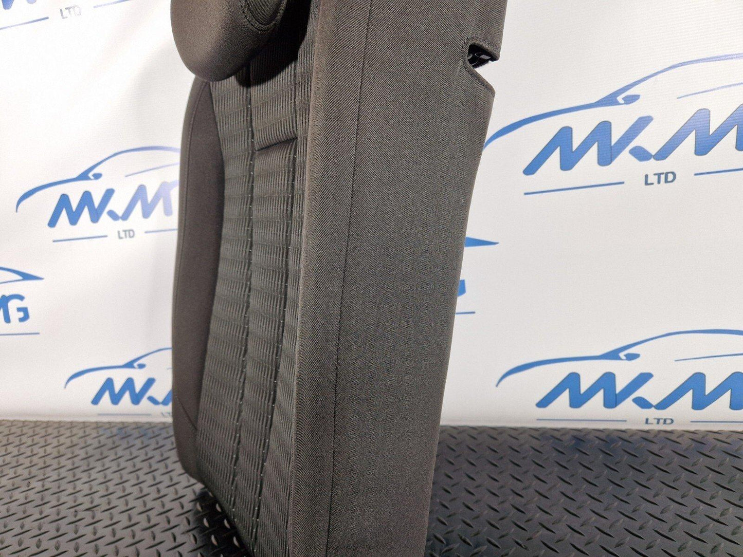 16-19 AUDI A4 B9 SALOON GENUINE REAR N/S CLOTH SEAT BACKREST WITH HEADREST