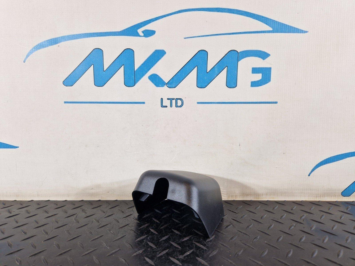 19-ON RANGE ROVER EVOQUE L551 GENUINE REAR VIEW MIRROR TRIM COVER K8D2-17D737-CA