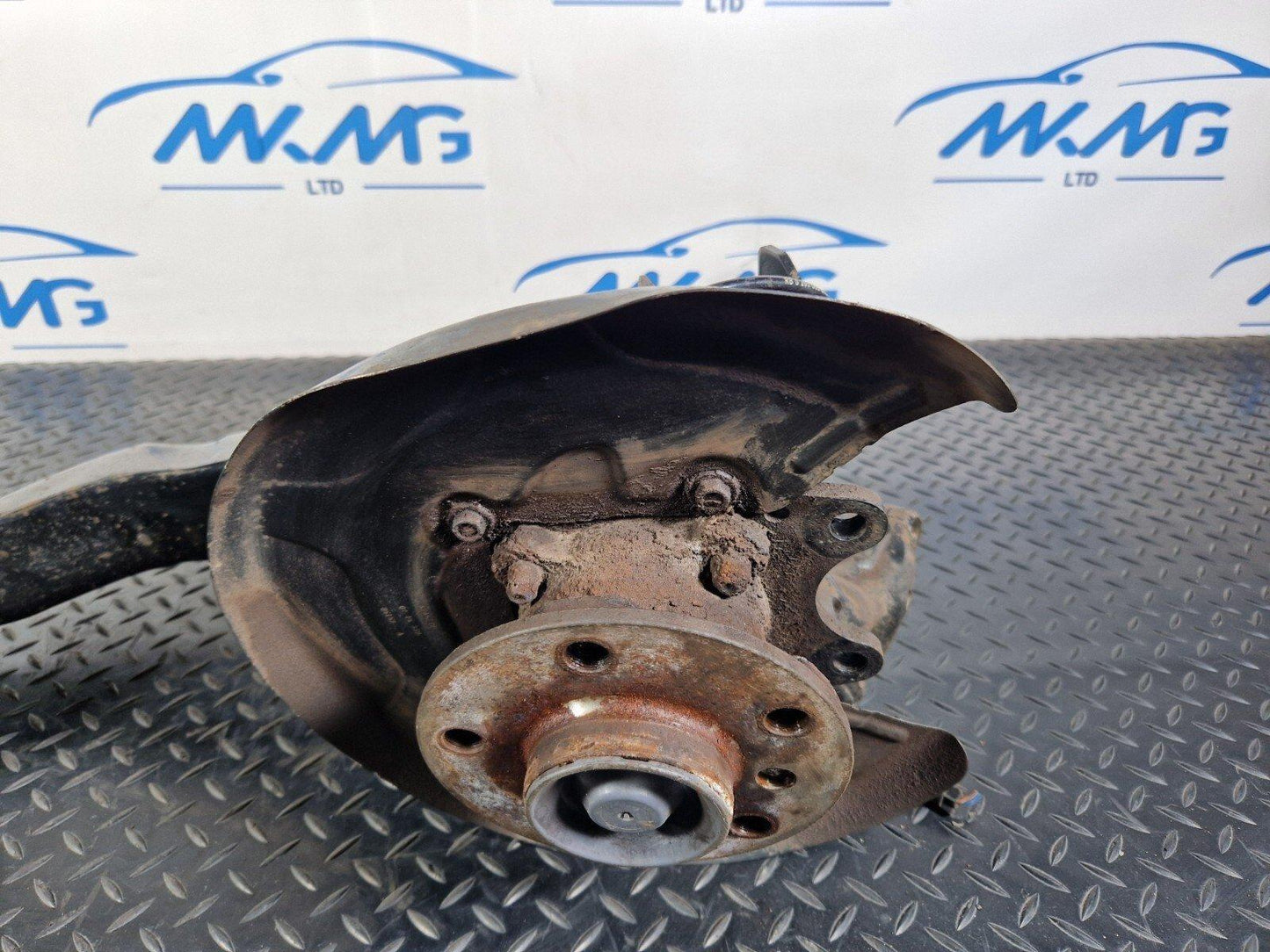14-21 BMW X1 2 SERIES F48 F45 F46 REAR LEFT N/S/R WHEEL HUB & BEARING 6898963