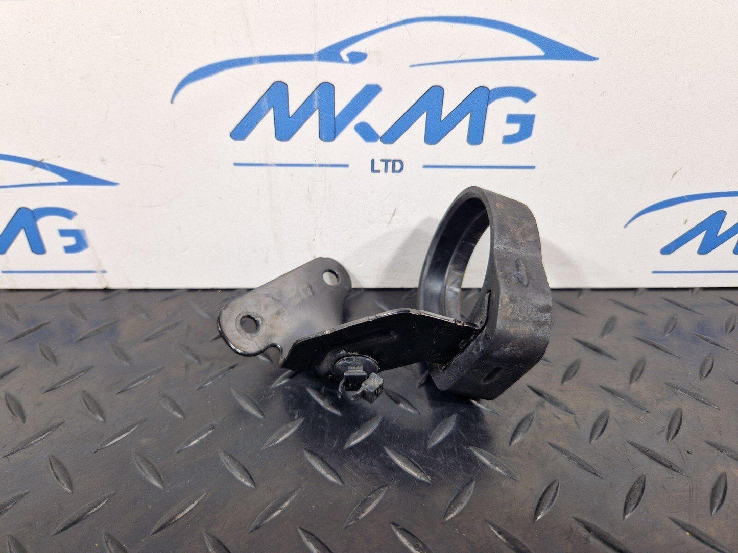 14-20 MERCEDES BENZ GLA 200 X156 GENUINE OEM AUXILIARY WATER PUMP A2465010020