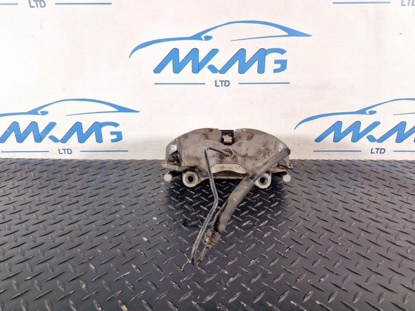 16-19 AUDI A4 B9 GENUINE FRONT RIGHT DRIVER SIDE BRAKE CALLIPER 8W06DQ