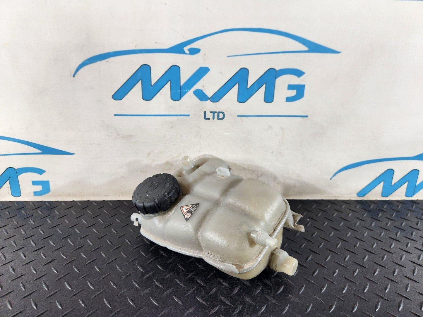 19-ON MERCEDES BENZ B CLASS W247  1.3 PETROL STARTER MOTOR  A2829062400