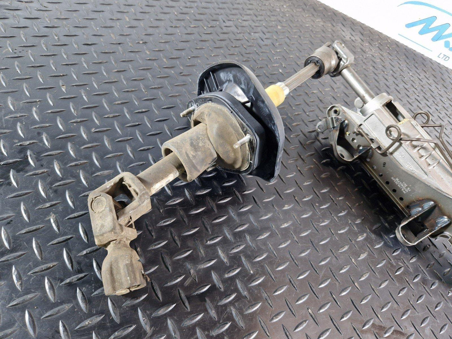 10-18 VW TOUAREG 7P GENUINE STEERING COLUMN 7P6419501CK