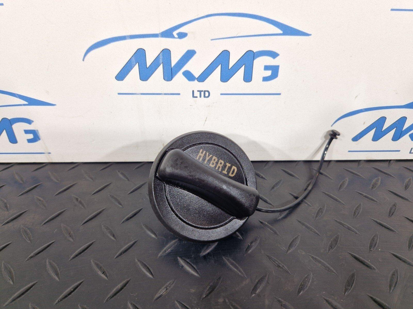 19-ON MERCEDES BENZ CLA C118 HYBRID FUEL TANK FILLER CAP A0004700900
