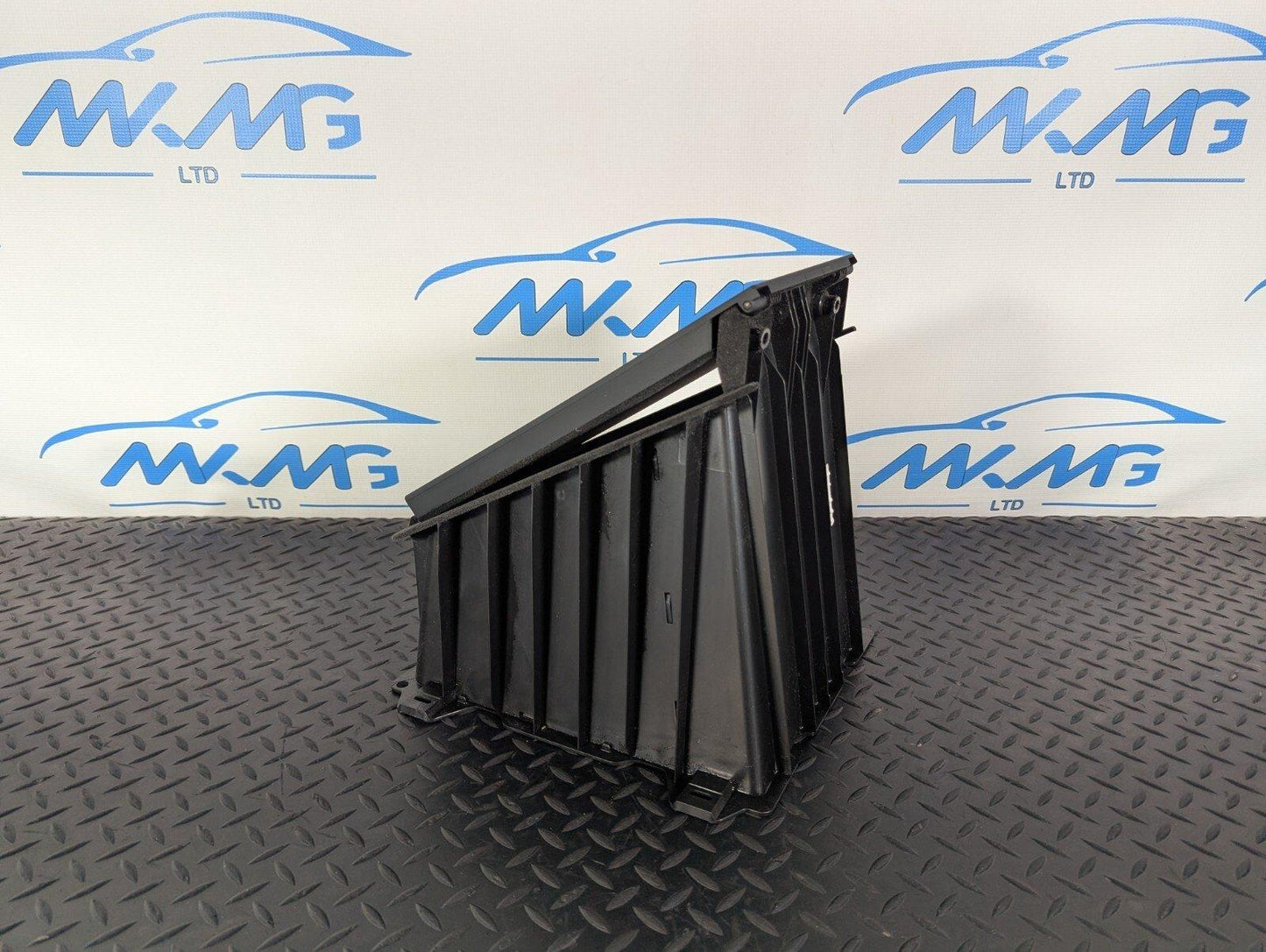 10-17 AUDI A8 4H REAR BOOT STORAGE BOX 4H0885205