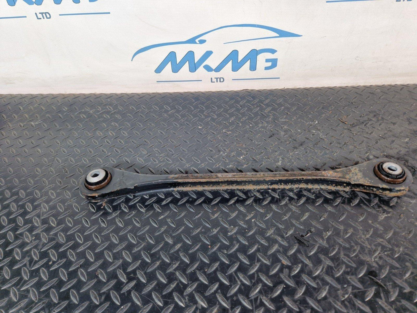 10-18 VW TOUAREG 7P 3.0 DIESEL REAR RIGHT CONTROL ARM 7P0501530