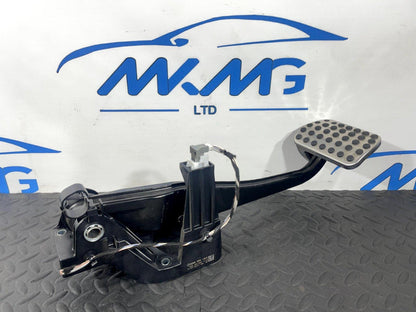 12-18 MERCEDES BENZ A CLA CLASS C117 W176 GENUINE BRAKE PEDAL A2462901401