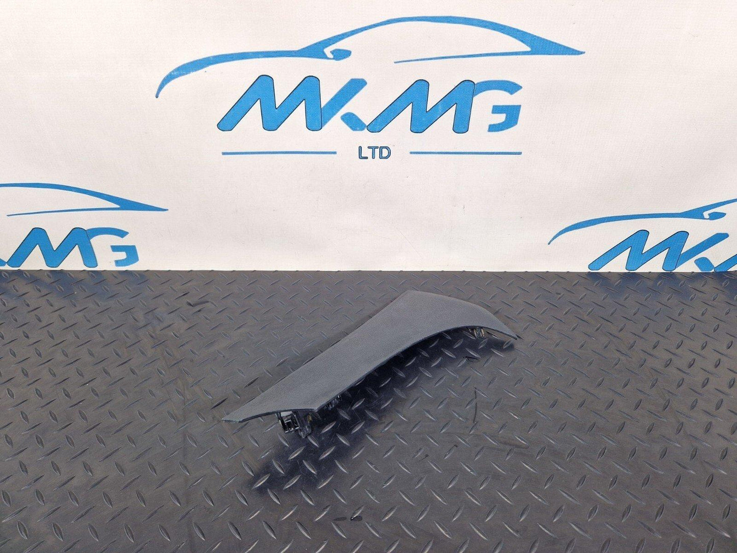 18-ON MERCEDES BENZ SPRINTER W907 W910 RIGHT O/S LOWER TRIM PANEL A9106803200