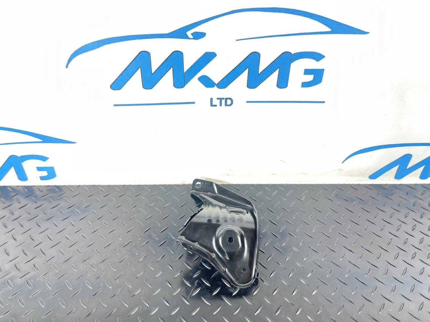 20-ON BMW 2 SERIES GRAN COUPE M-SPORT F44 WING MOUNTING BAR RIGHT 7489632