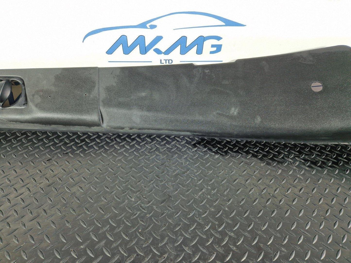 18-ON MERCEDES BENZ SPRINTER W907 OEM DRIVER SIDE B POST INNER TRIM A9106901900