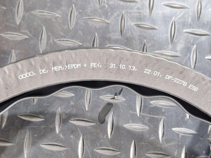 10-18 AUDI A7 4G S-LINE SEAL DOOR FRONT LEFT GASKET STRIP SEALING 4G8845353H