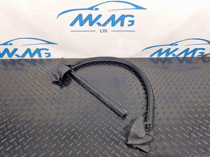 16-23 AUDI A5 F5 SPORTBACK FRONT RIGHT DOOR WINDOW APERTURE INNER SEAL 8W8837480