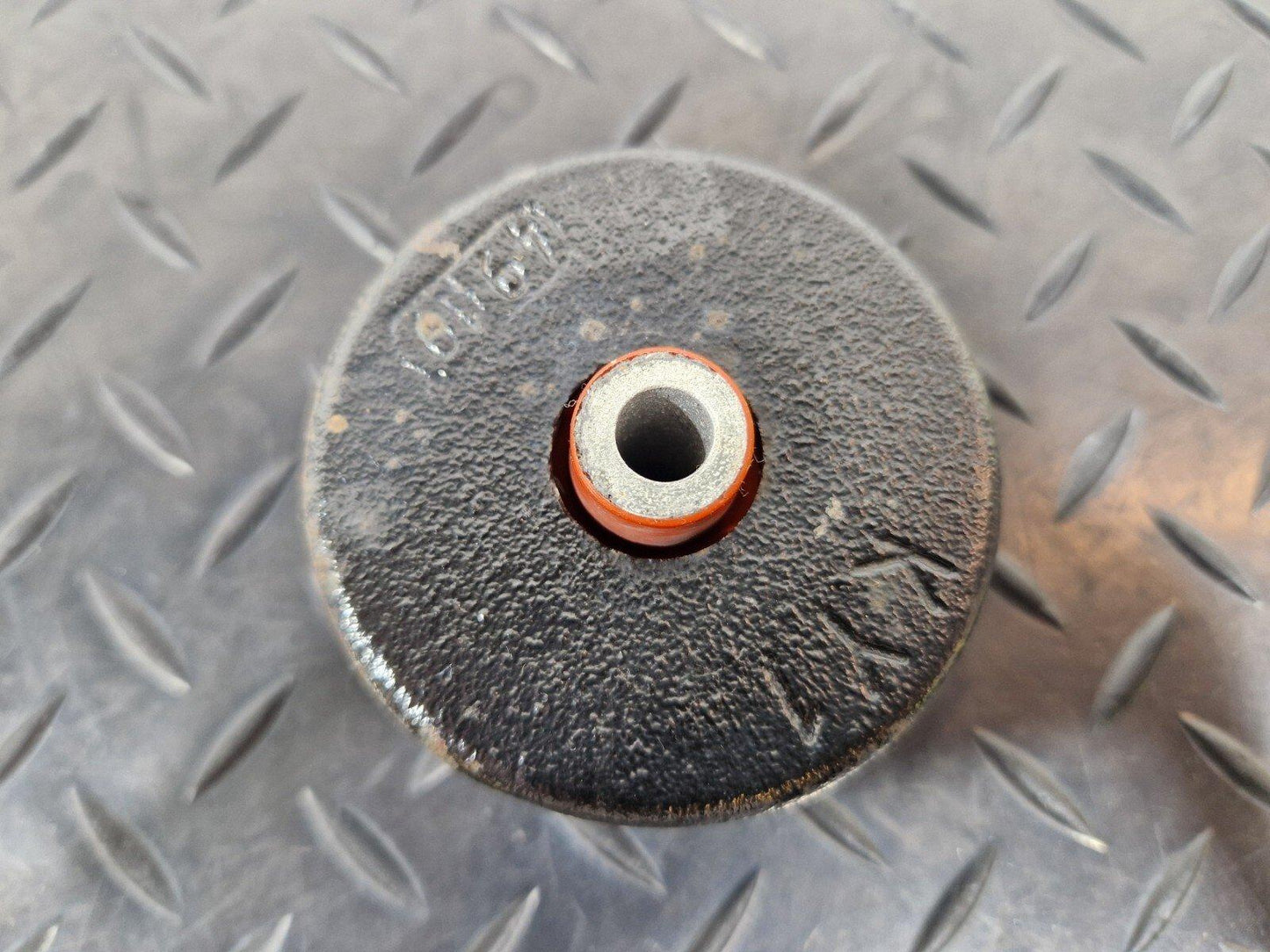 20-24 BMW 1 SERIES F40 GENUINE REAR AXLE VIBRATION ABSORBER 6897637