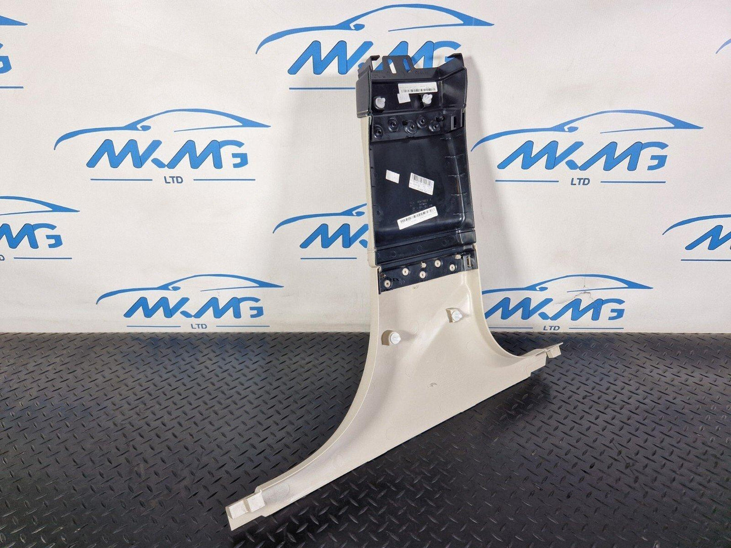 11-18 BMW 6 SERIES F06 LEFT SIDE BOTTOM B PILLAR LEATHER TRIM 7289401