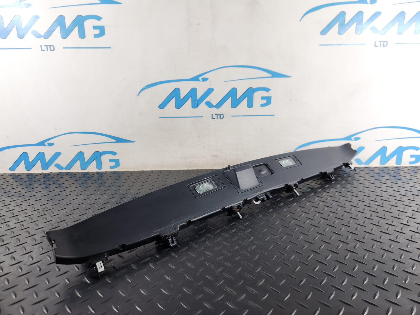 Land Rover Range Rover Evoque L551 Tailgate Number Plate Light Trim K8D2404C42A