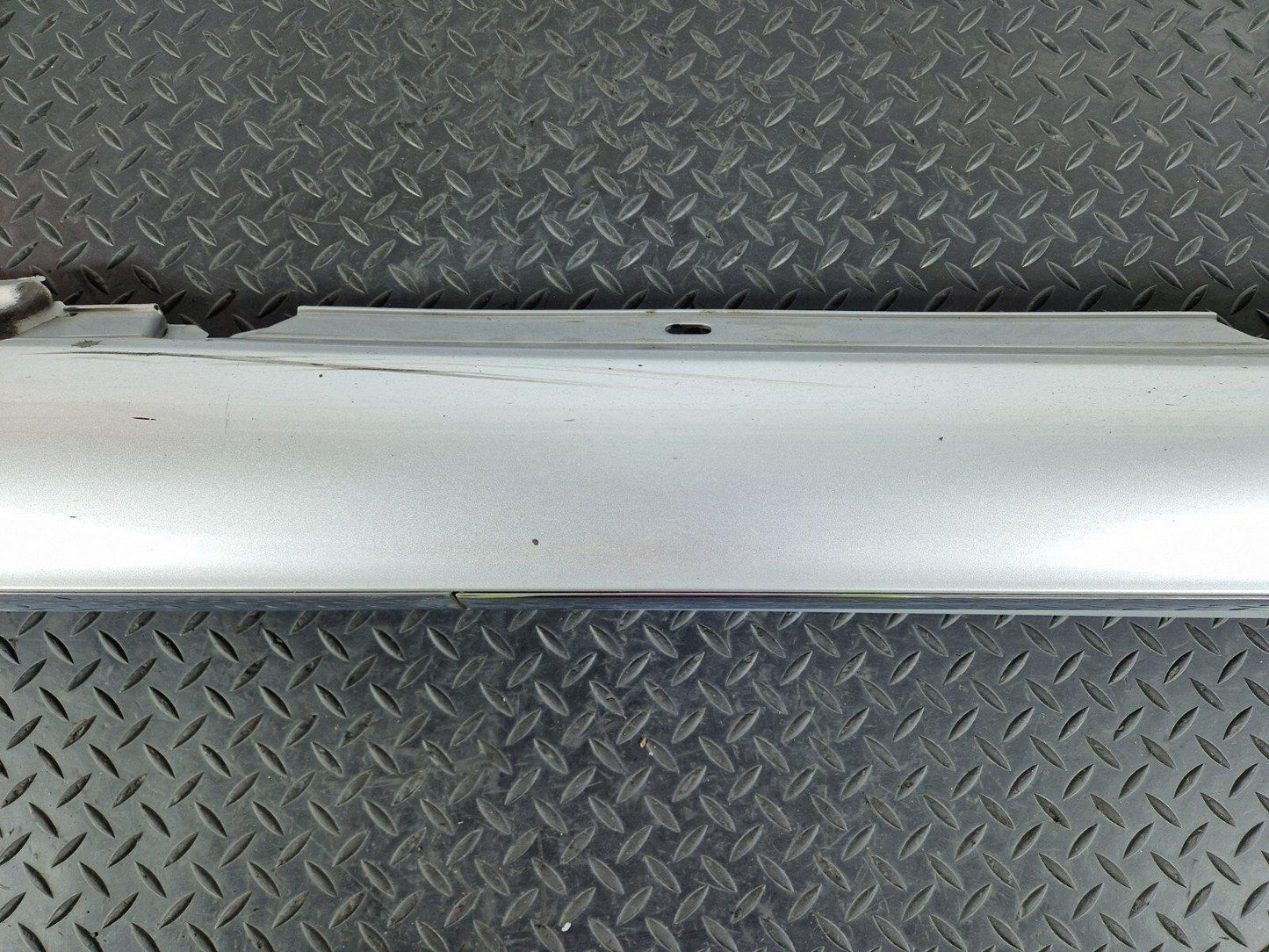 14-21 MERCEDES BENZ C CLASS SALOON W205 LEFT SIDE SKIRT IN SILVER A2056907102