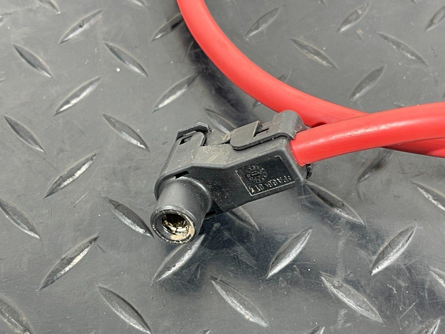 MERCEDES C350h W205 FRONT POSITIVE BATTERY PTC CABLE WIRE LOOM HARNESS T915103