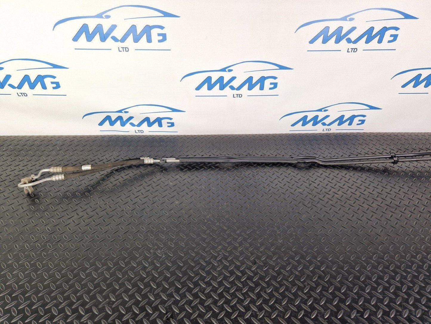 14-21 MERCEDES BENZ C300h W205 HYBRID BATTERY COOLING HOSES A2058306702