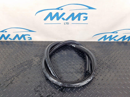 12-17 AUDI S5 CONVERTIBLE FRONT LOWER DOOR SEAL FITS LEFT & RIGHT 8F0831707B