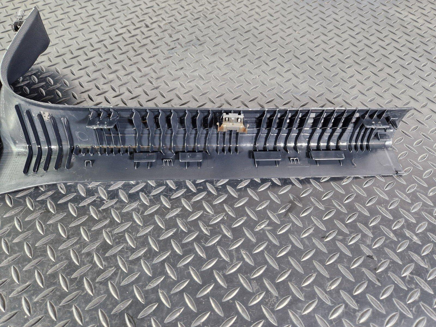 MERCEDES A-CLASS W177 FRONT LEFT LOWER SIDE SILL COVER TRIM PANEL A1776802300