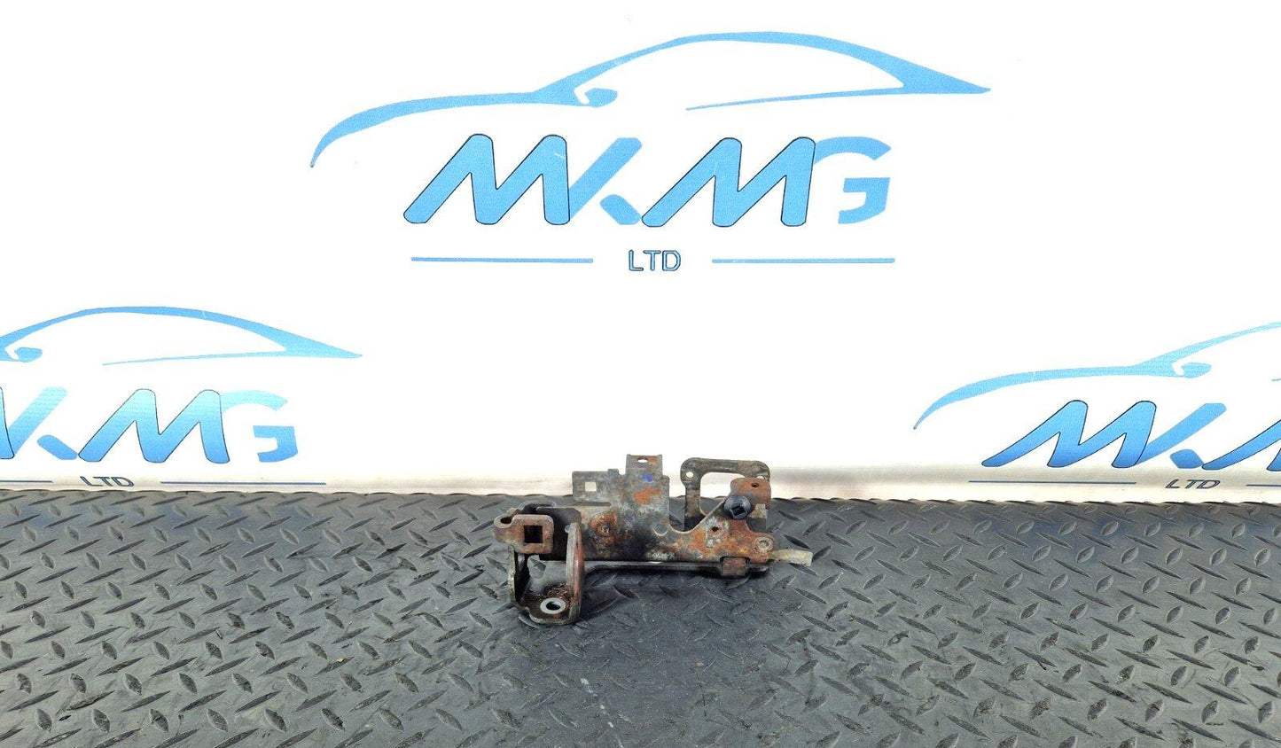 06-14 MERCEDES SPRINTER W906 ENGINE MOUNT SUPPORT CARRIER BRACKET A6512231541