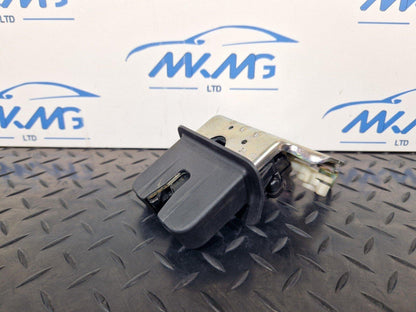 16-19 AUDI A4 B9 SALOON GENUINE TAILGATE LOCK MECHANISM OEM 3G0827503A