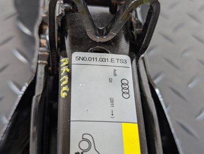 12-18 AUDI A6 C7 CAR LIFTING JACK 5N0011031E