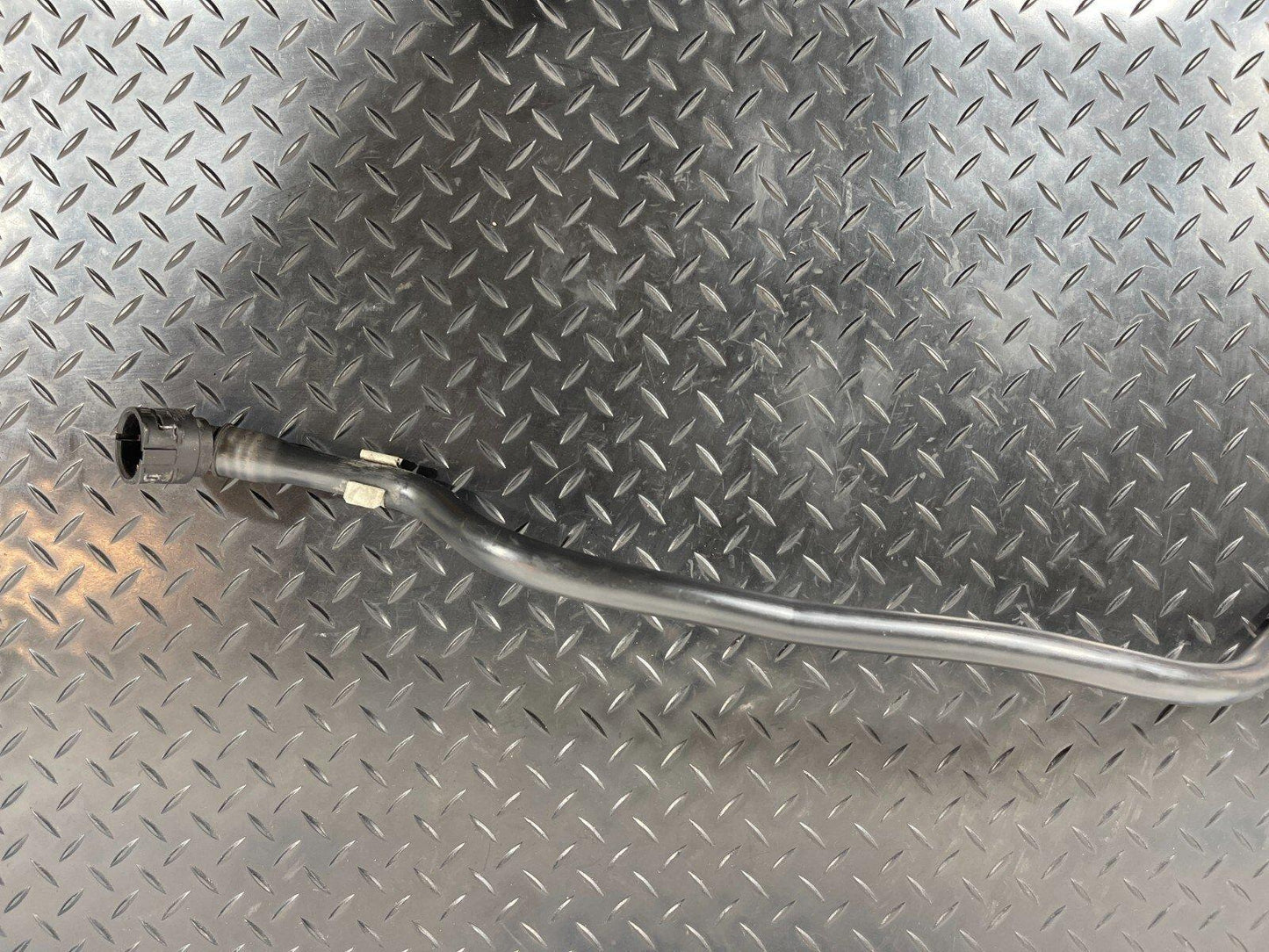 14-21 MERCEDES BENZ C350e W205 COOLANT HOSE PIPE A2055016784