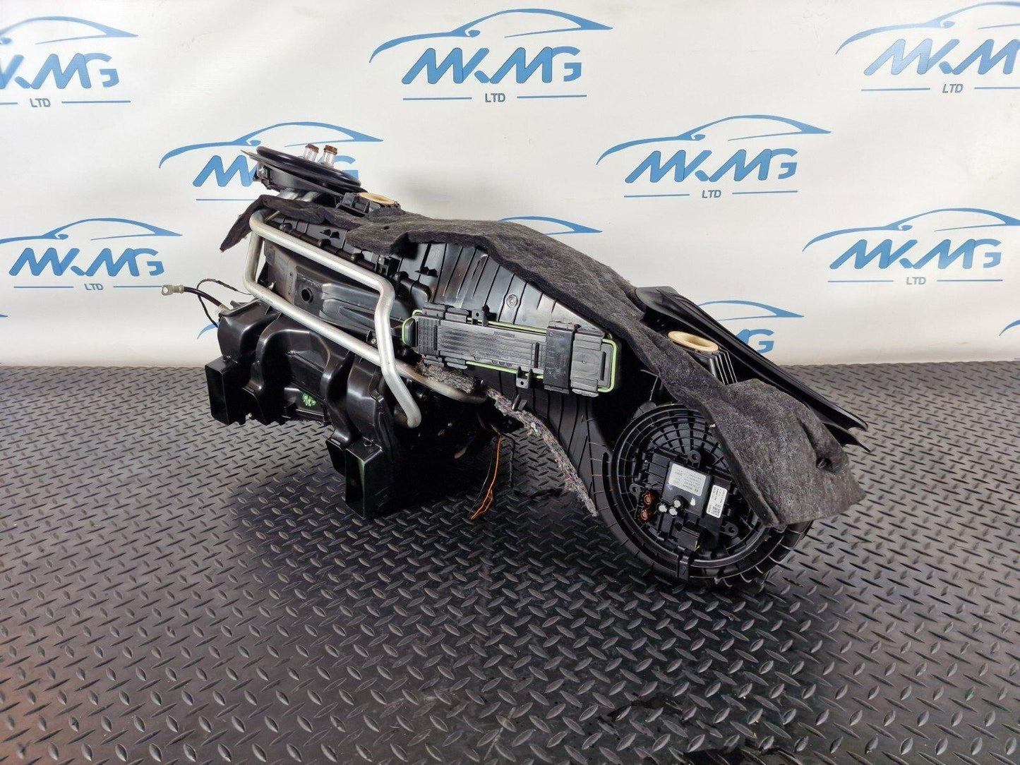 MERCEDES-BENZ C-CLASS C250D W205 HEATER MATRIX CORE & A/C CONTROL MODULE ECU