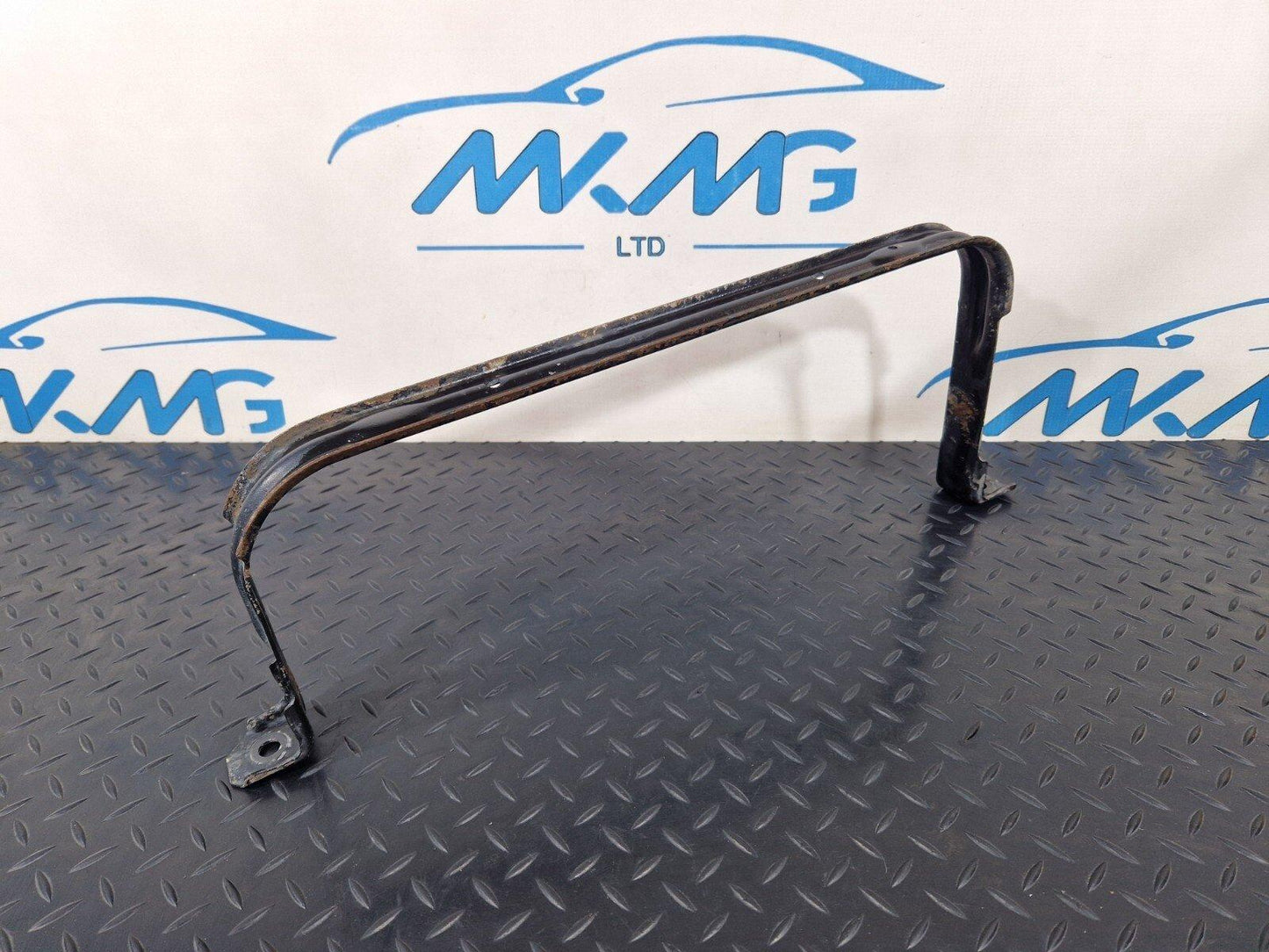 18-ON MERCEDES BENZ SPRINTER W907 FUEL TANK TENSIONER HOLDER STRAP A9074750000