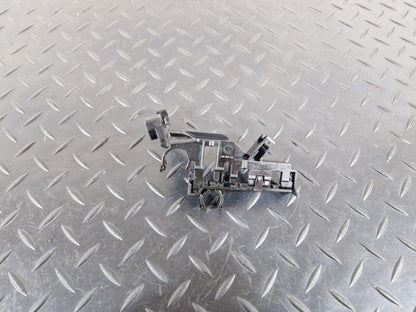 15-18 AUDI A7 4G GENUINE WIRE MOUNT BRACKET 059971504J