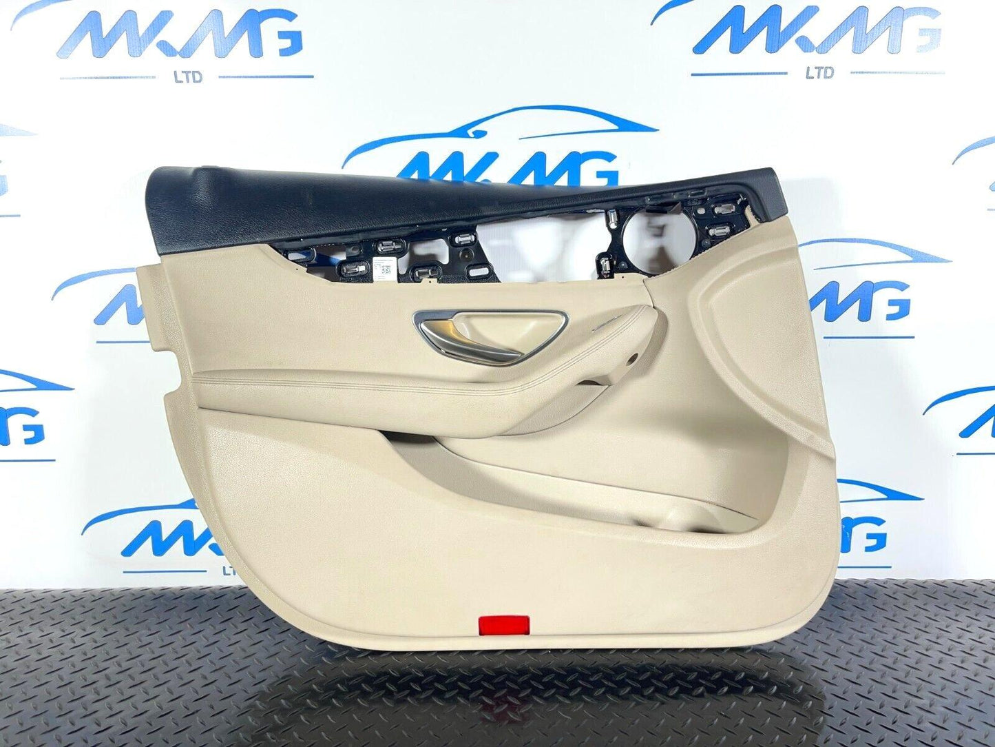 14-21 MERCEDES BENZ C350E W205 GENUINE FRONT PASSENGER SIDE DOOR PANEL