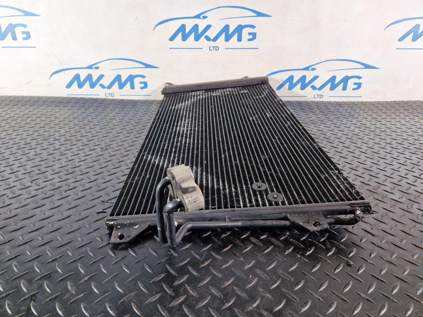 10-15 AUDI Q7 4L 3.0 TDI OEM A/C AIR CONDITIONING RADIATOR CONDENSER 7L0820411G