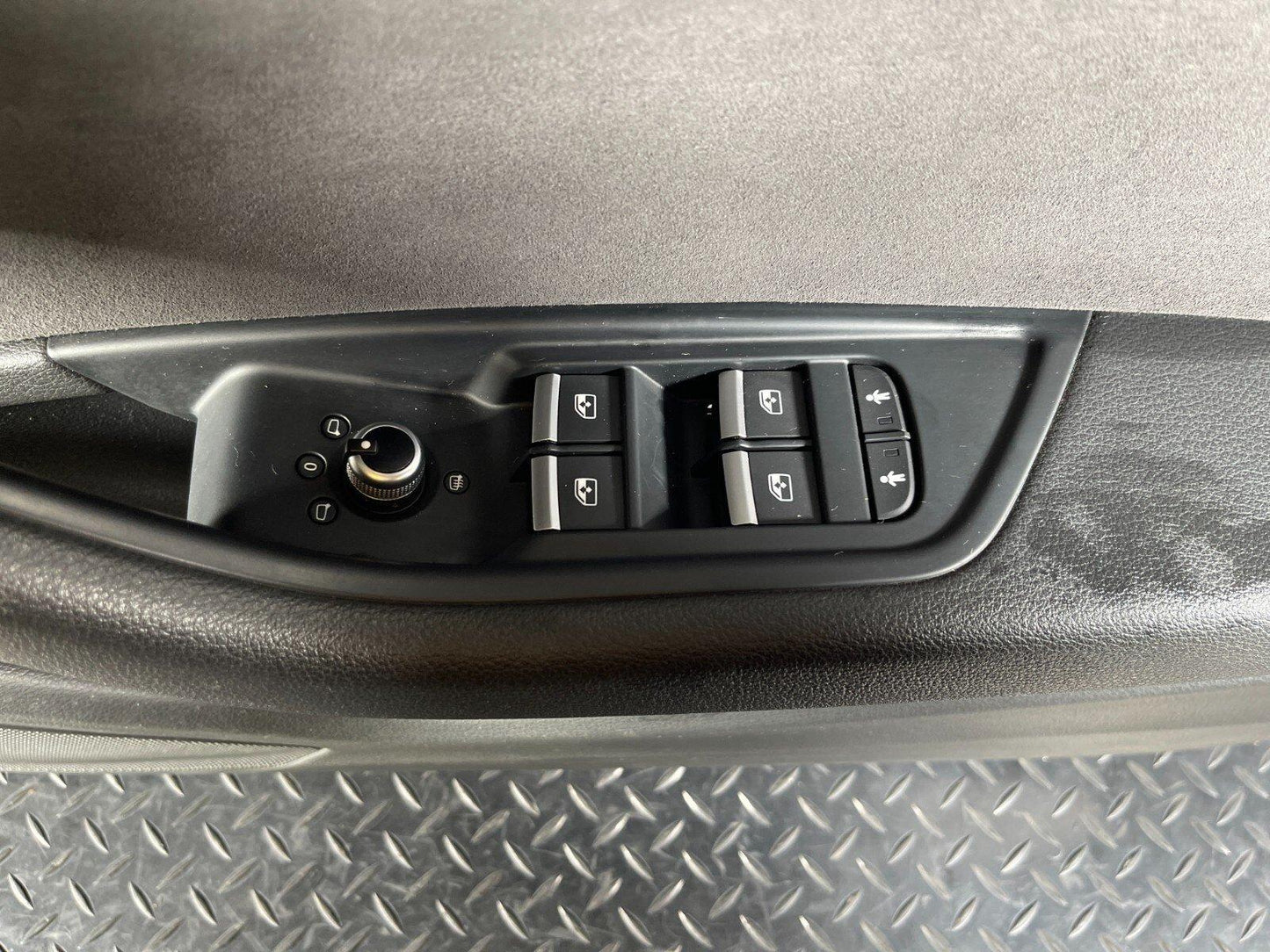 16-23 AUDI A5 F5 SPORTBACK S-LINE FRONT O/S DOOR CARD PANEL 8W8867134