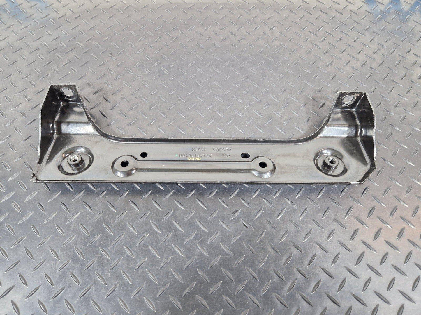 14-23 MERCEDES BENZ VITO W447 OEM FRONT RIGHT O/S SEAT MOUNT BRACKET A4476400500