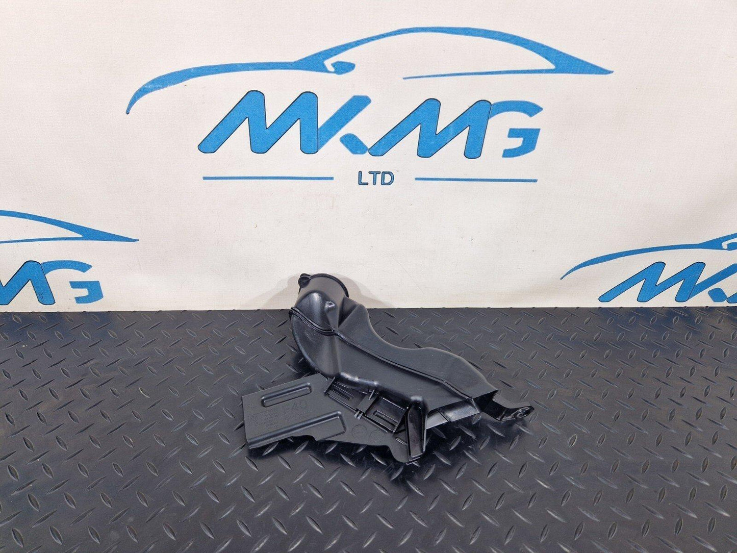20-24 BMW 1 SERIES F40 ENGINE BULKHEAD COWL TRIM PANEL 7453942