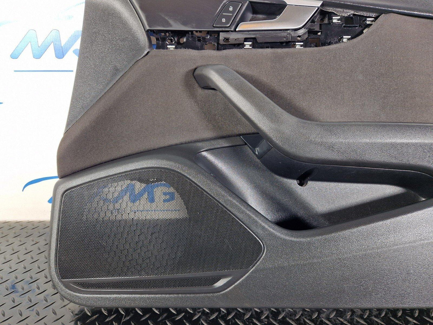 16-19 AUDI A4 B9 FRONT RIGHT INTERIOR DOOR PANEL CARD 8W0867134