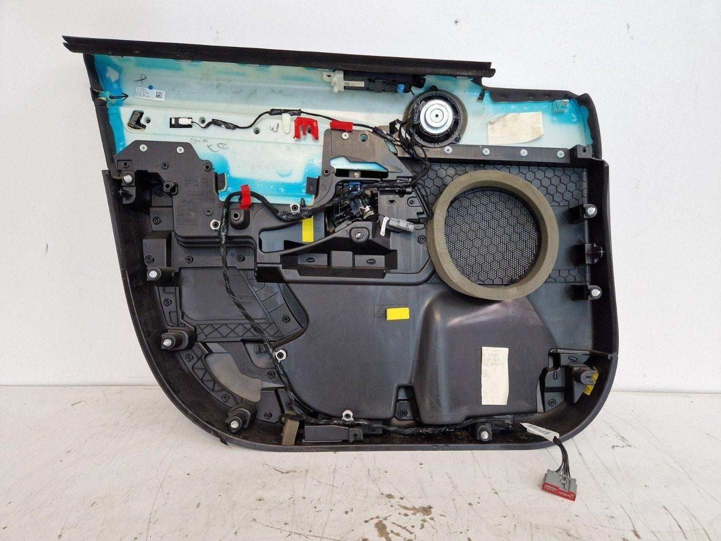 17-ON LAND ROVER DISCOVERY L462 FRONT RIGHT O/S SIDE DOOR CARD PANEL KY3214B121