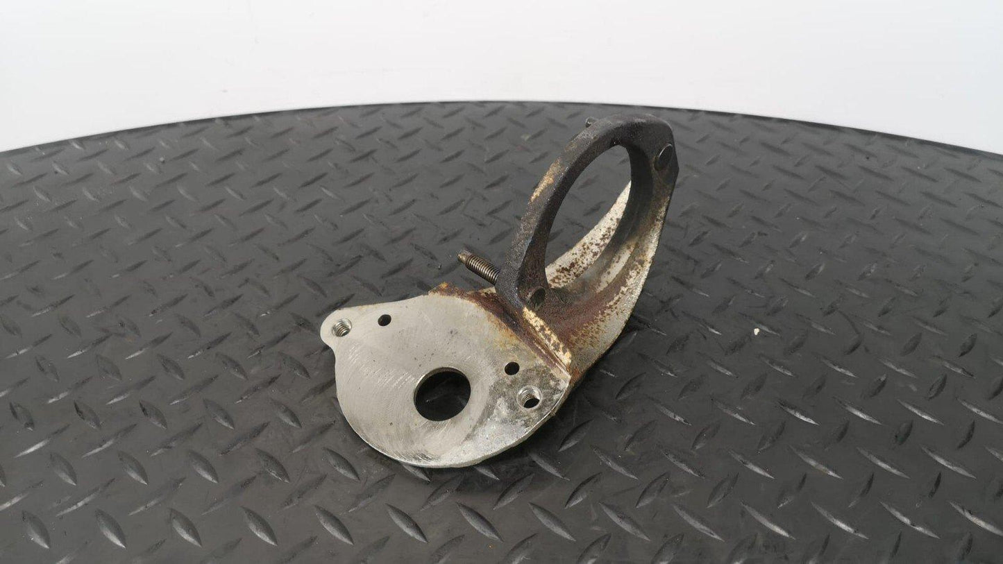 11-16 BMW M5 F10 5-SERIES 4.4L V8 PETROL RIGHT SIDE EXHAUST SUPPORT BRACKET