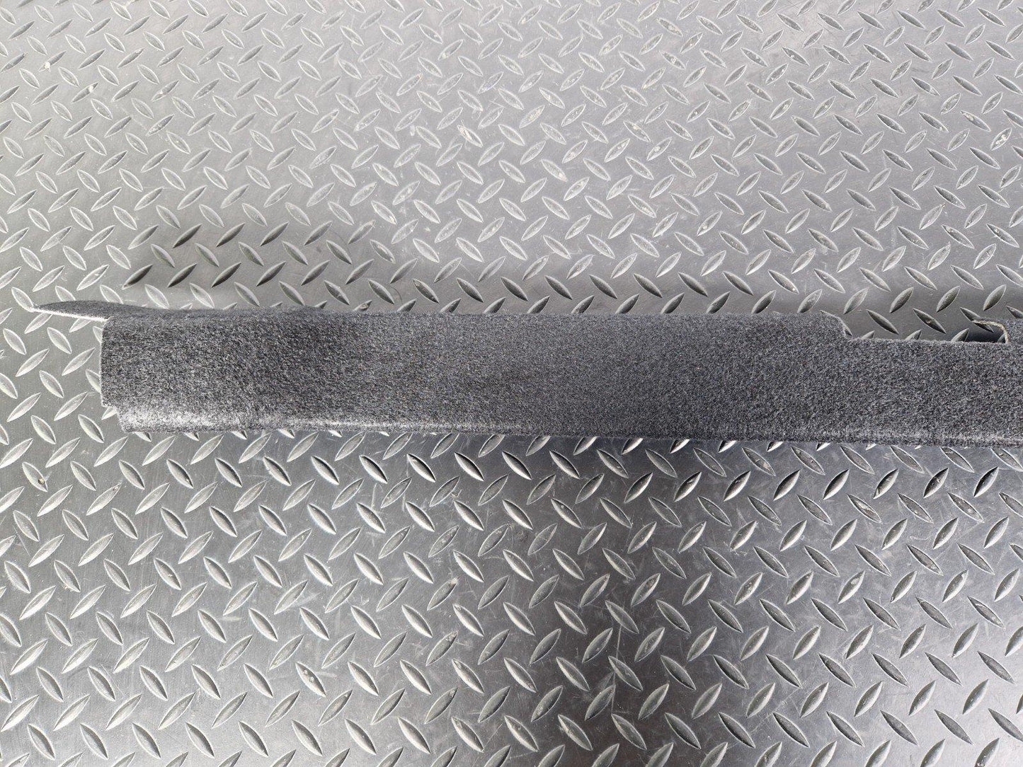 14-21 MERCEDES BENZ C200d W205 BOOT TRUNK COMPARTMENT A20568447