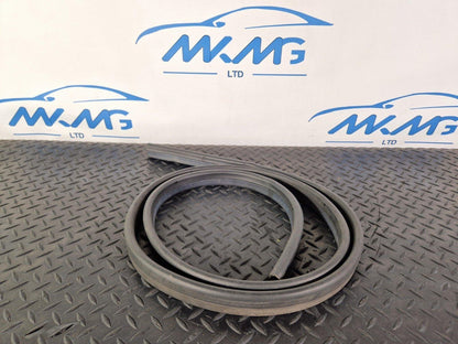 11-19 MERCEDES BENZ ML W166 GENUINE ENGINE BONNET HOOD GASKET SEAL