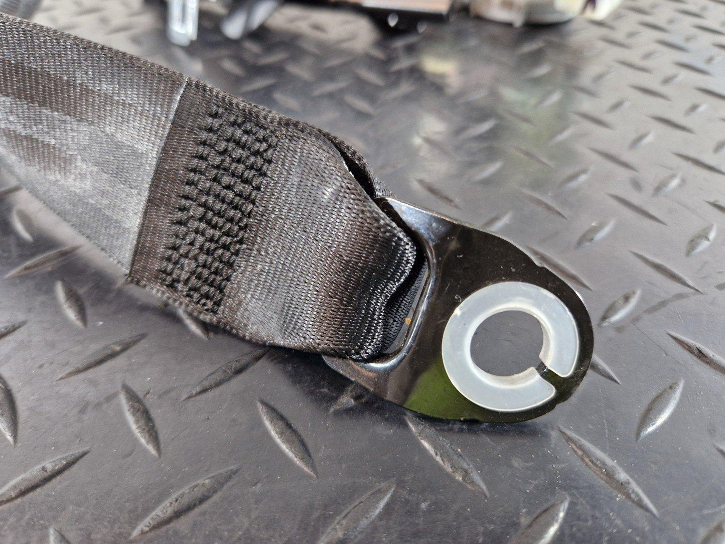 16-20 AUDI Q7 4M FRONT LEFT N/S SEAT BELT 3G0857737DE 4M0857705B
