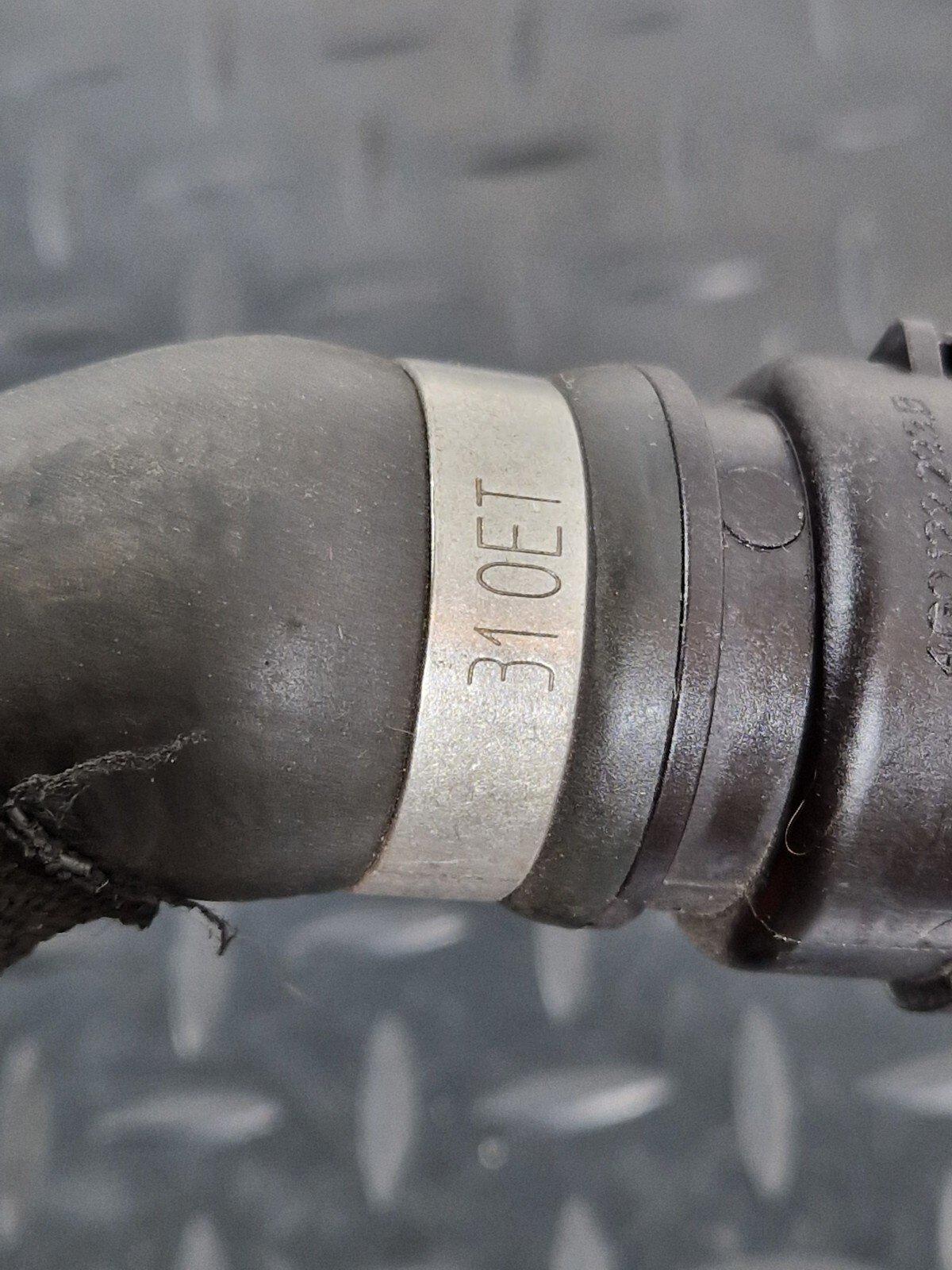 10-18 AUDI A7 4G S-LINE  ENGINE WATER COOLANT HOSE PIPE 8K0819345F 4G0122293B