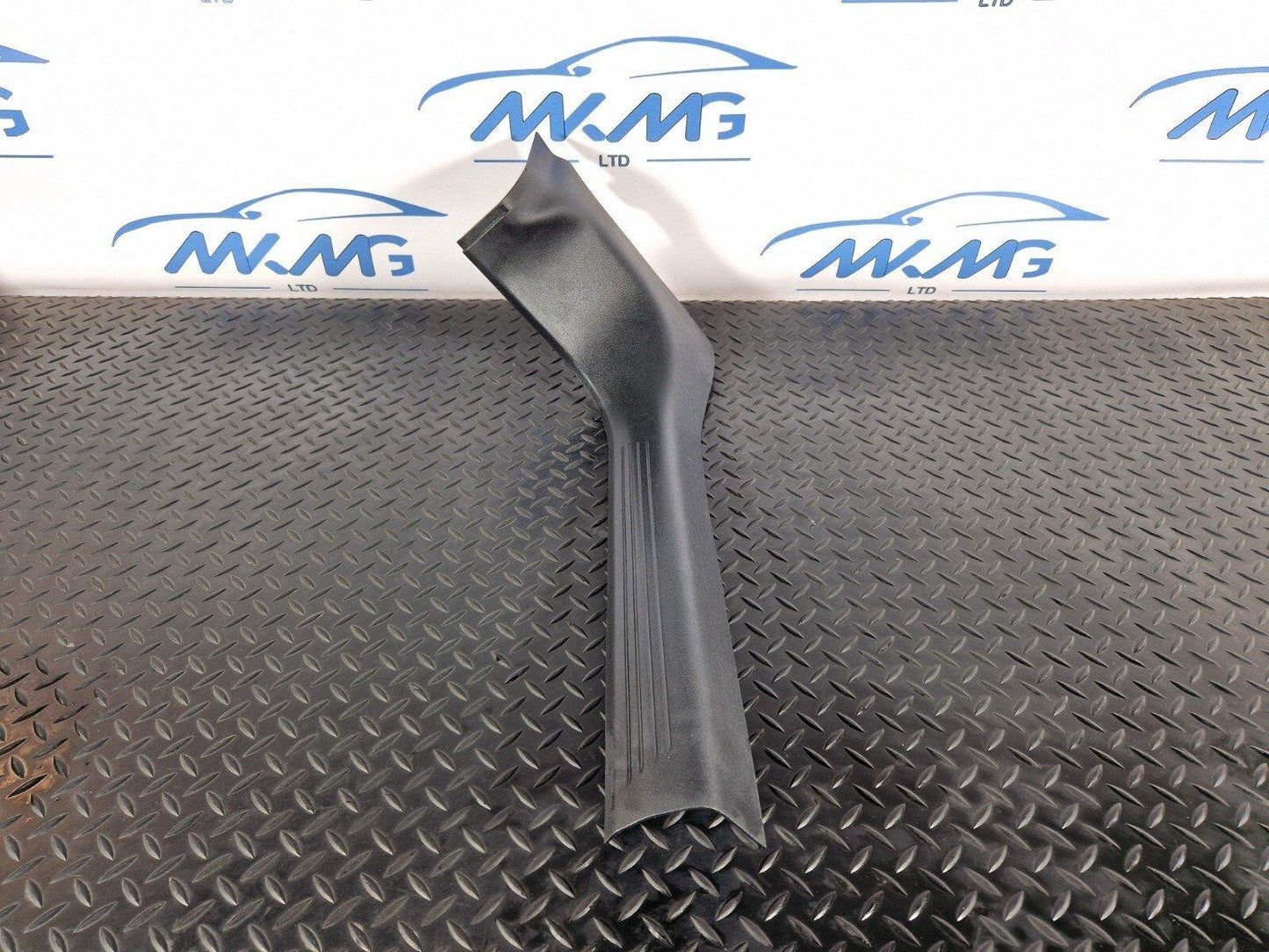 19-ON MERCEDES BENZ B CLASS W247 REAR RIGHT SIDE SILL COVER PANEL A1776802300